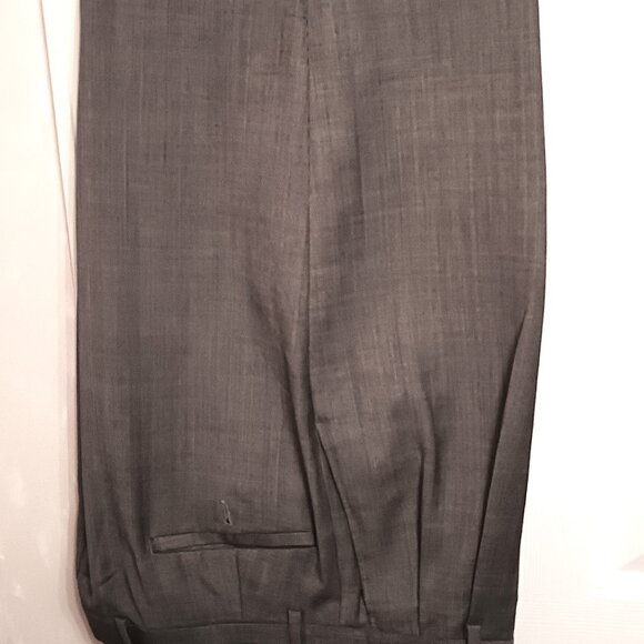 Gerald Austin Men 2 Piece Gray Suit - Picture 11 of 16
